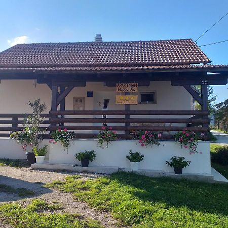 Guest House Happy Day Slunj Buitenkant foto