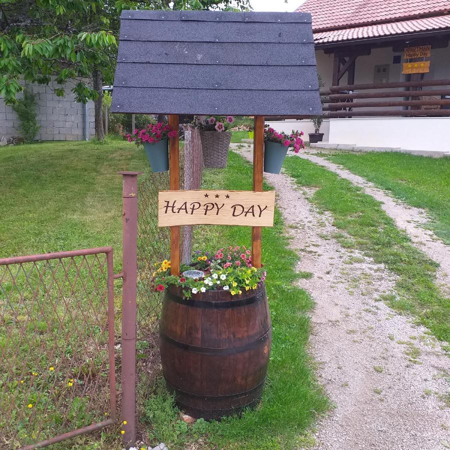 Guest House Happy Day Slunj Buitenkant foto