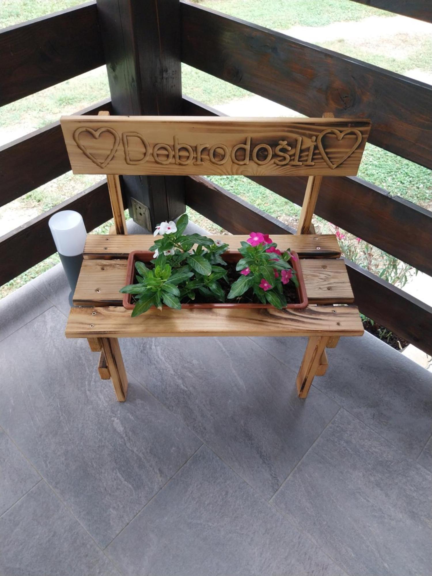 Guest House Happy Day Slunj Buitenkant foto